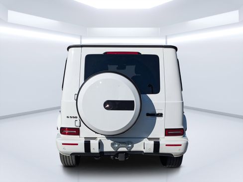 Used 2022 Mercedes-Benz G 550 image 7