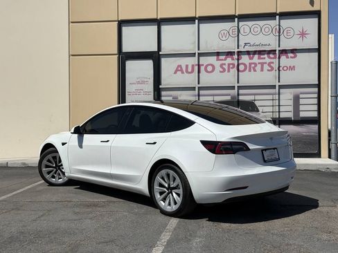 Used 2023 Tesla Model 3 Standard Range RWD image 9