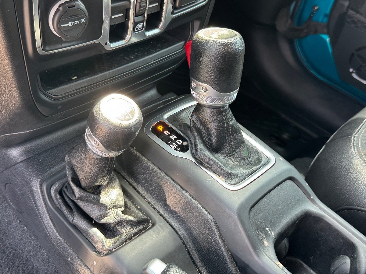Used 2020 Jeep Wrangler Unlimited Sport AWD/4WD image 27