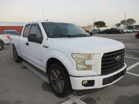 Used 2017 Ford F150 XL w/ Equipment Group 101A Mid image 1