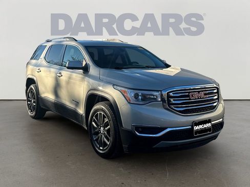 Used 2017 GMC Acadia SLT image 1