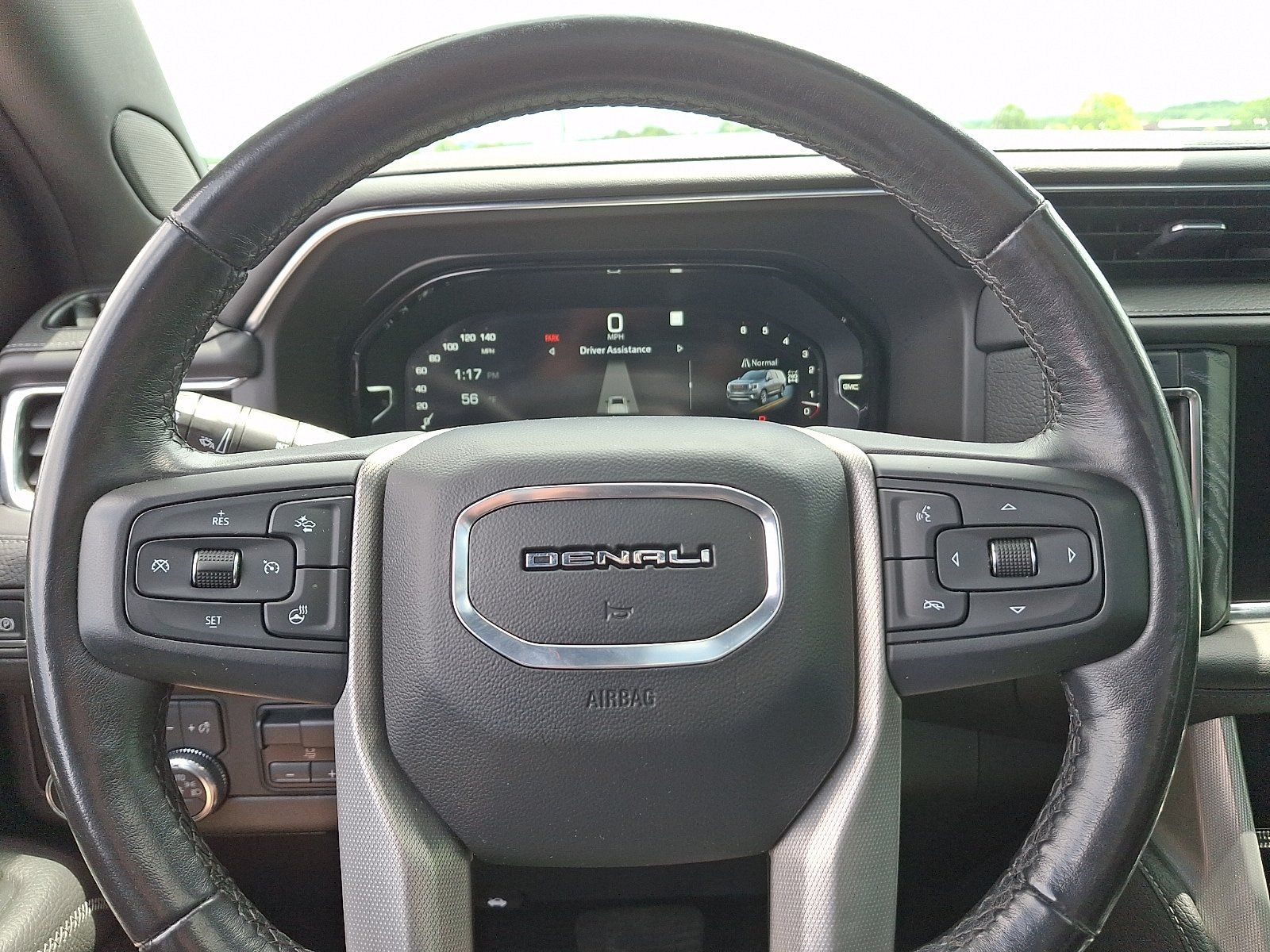 Used 2022 GMC Yukon XL Denali w/ Max Trailering Package AWD/4WD image 21