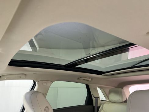 Used 2022 Cadillac XT5 Premium Luxury image 24