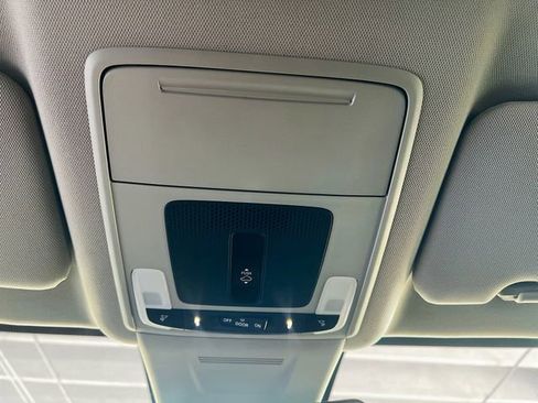 Used 2023 Honda CR-V EX-L image 19