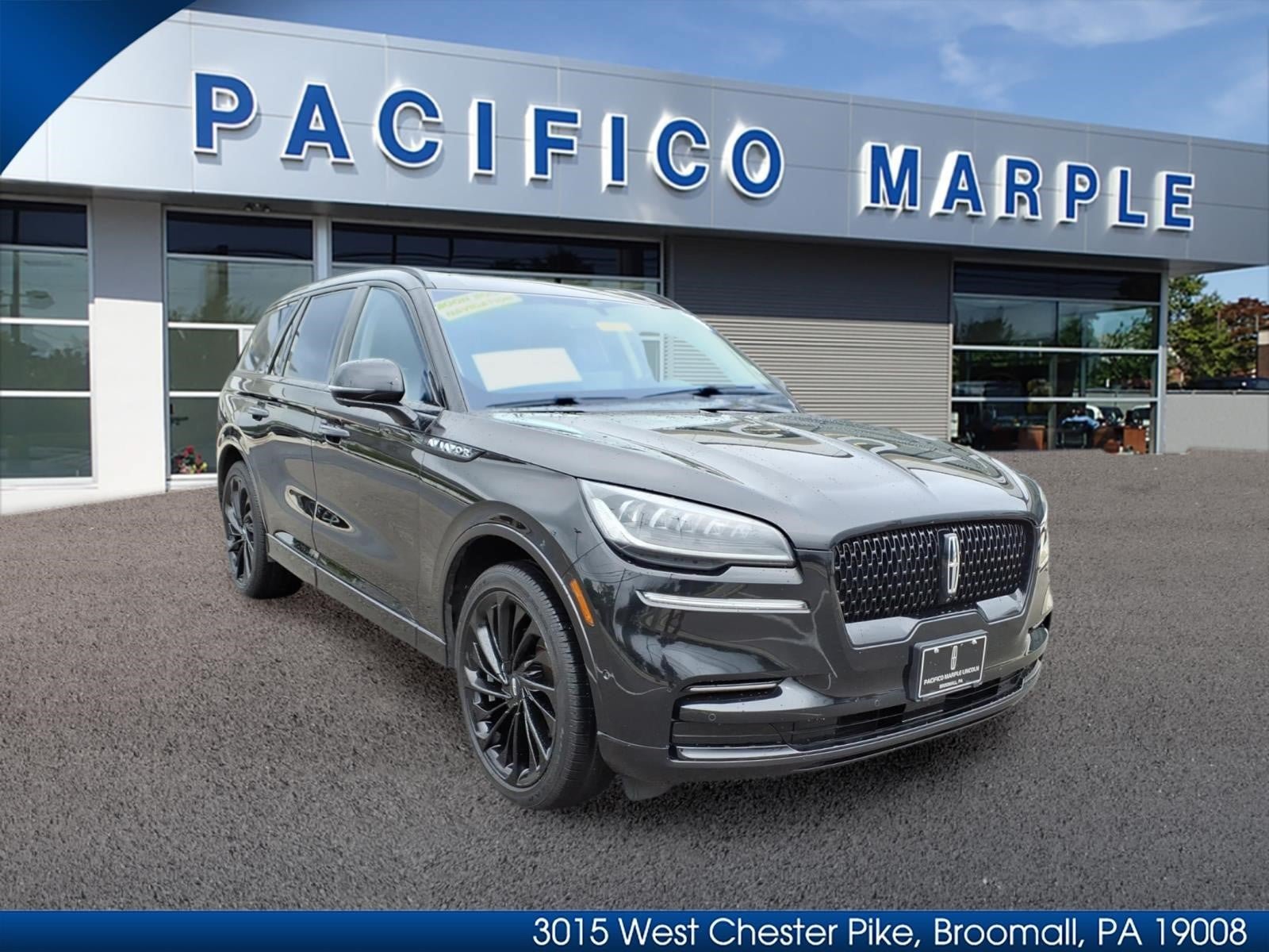 Certified 2023 Lincoln Aviator Reserve w/ Equipment Group 201A AWD/4WD image 1