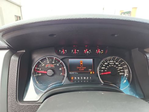 Used 2013 Ford F150 FX4 w/ Luxury Equipment Group AWD/4WD image 16