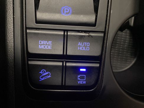 Used 2020 Hyundai Tucson Limited AWD/4WD image 19