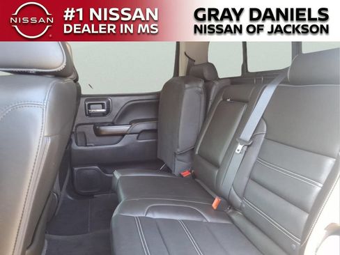 Used 2018 GMC Sierra 1500 Denali w/ Denali Ultimate Package AWD/4WD image 27