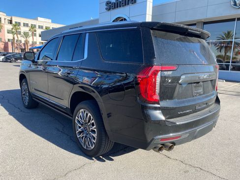 Used 2024 GMC Yukon Denali Ultimate AWD/4WD image 8