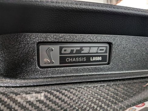 Used 2020 Ford Mustang Shelby GT350 w/ Technology Package image 27