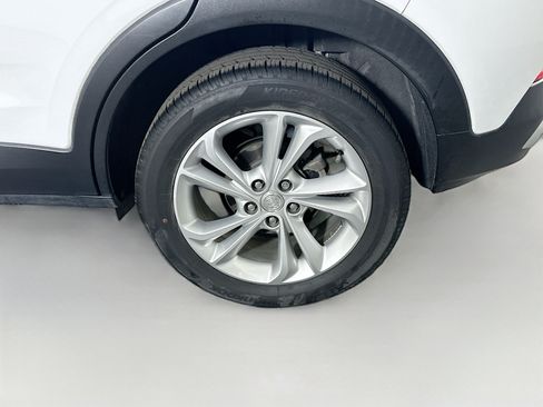 Used 2023 Buick Encore GX Preferred w/ Cold Weather Comfort Package FWD image 11
