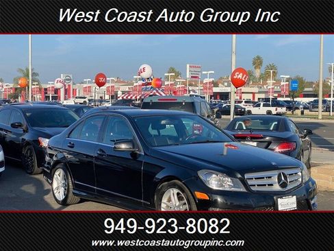 Used 2013 Mercedes-Benz C 250 Sedan w/ Multimedia Pkg image 3