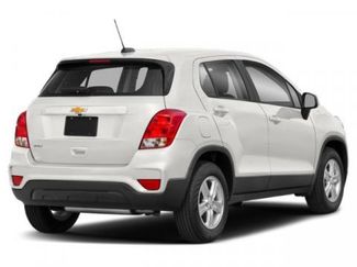 Used 2020 Chevrolet Trax LS w/ Tint and Cruise Package video 2