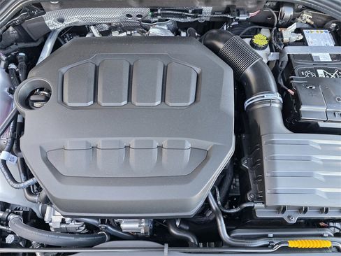 New 2026 Volkswagen Golf image 22