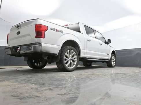 Used 2019 Ford F150 Lariat w/ Equipment Group 502A Luxury AWD/4WD image 38