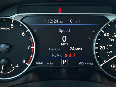 Used 2024 Nissan Altima 2.5 SV FWD image 25