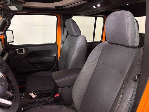 New 2026 Jeep Gladiator Mojave AWD/4WD image 17