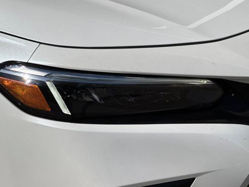 Used 2023 Honda Civic Sport image 12