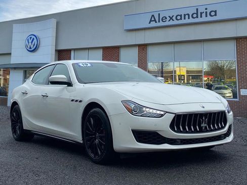 Used 2019 Maserati Ghibli image 1