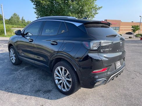 Used 2025 Buick Encore GX Avenir AWD/4WD image 4