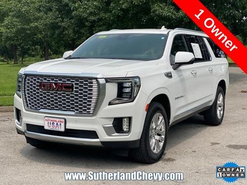 Used 2024 GMC Yukon XL Denali AWD/4WD image 3