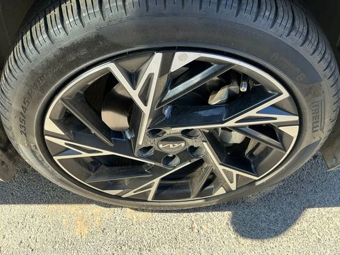 Used 2025 Kia K5 GT-Line image 11