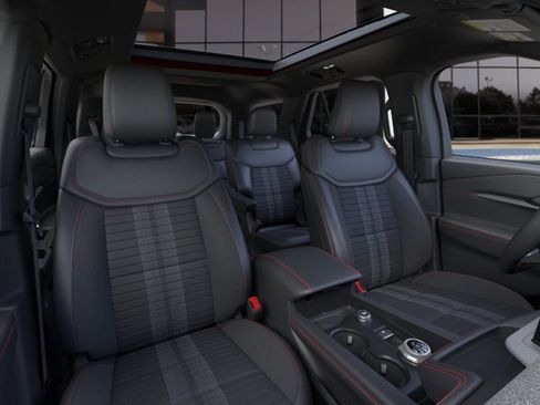 New 2026 Ford Explorer ST-Line w/ ST-Line Street Pack AWD/4WD image 10