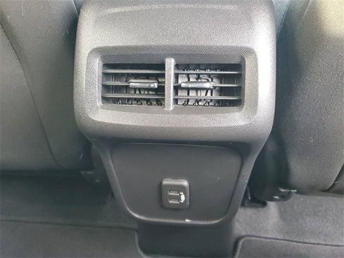 Certified 2022 Chevrolet Equinox LT image 20