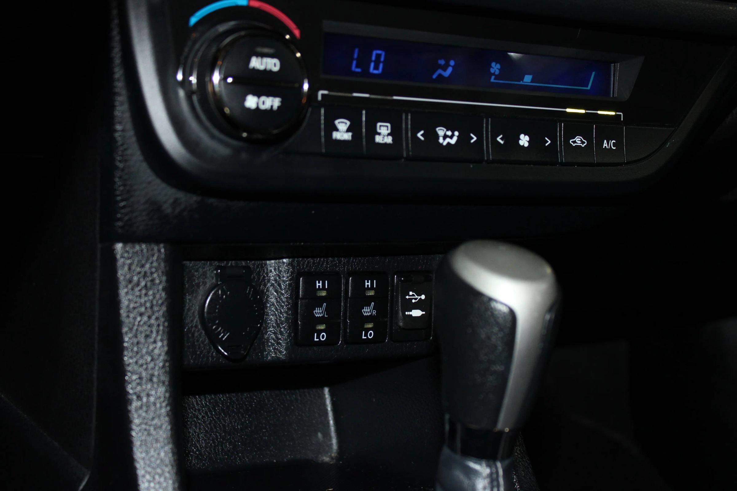 Used 2014 Toyota Corolla S Premium FWD image 16