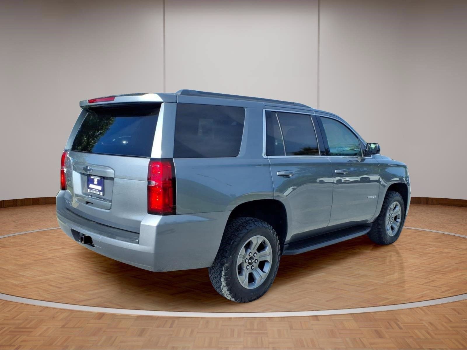 Used 2019 Chevrolet Tahoe LS AWD/4WD image 6