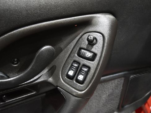 Used 2002 Chevrolet Camaro Z28 w/ SS Performance/Appearance Pkg RWD image 21