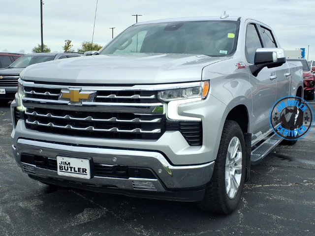 Used 2022 Chevrolet Silverado 1500 LTZ AWD/4WD image 1