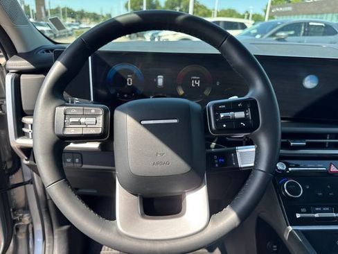 Used 2026 Hyundai Santa Fe SEL FWD image 19