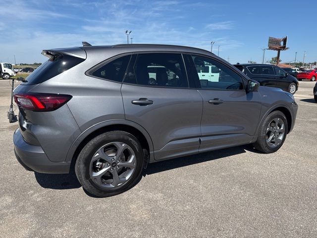 Used 2024 Ford Escape ST-Line FWD image 8