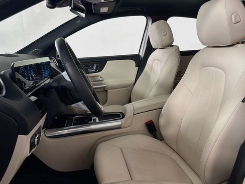Certified 2026 Mercedes-Benz GLA 250 image 18