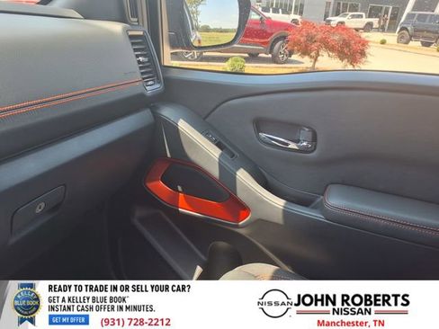 Used 2024 Nissan Frontier Pro-X w/ Tow Package RWD image 8