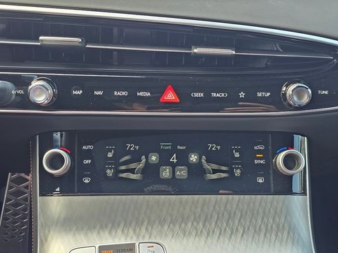 New 2026 Genesis GV70 2.5T Sport Prestige image 16