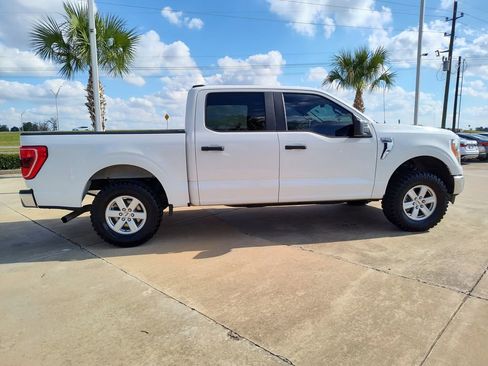 Used 2021 Ford F150 XLT image 9