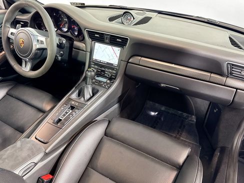 Used 2016 Porsche 911 Carrera 4 GTS image 28