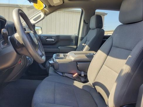 Used 2020 Chevrolet Silverado 1500 Custom Trail Boss w/ Custom Convenience Package AWD/4WD image 5