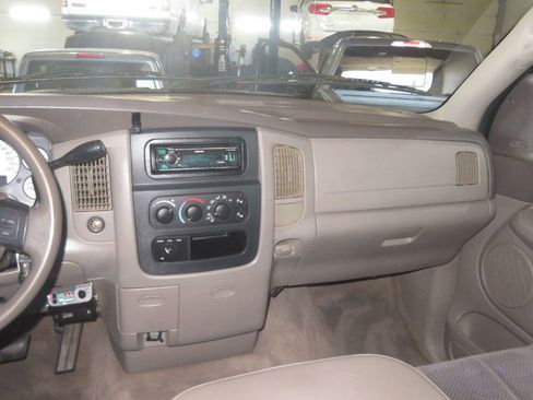 Used 2004 Dodge Ram 2500 Truck SLT w/ Trailer Tow Group image 37