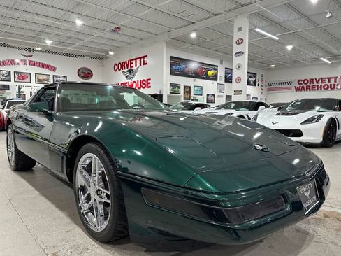 Used 1996 Chevrolet Corvette Coupe RWD image 5
