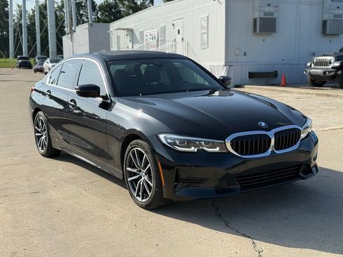Used 2020 BMW 330i xDrive Sedan AWD/4WD image 4