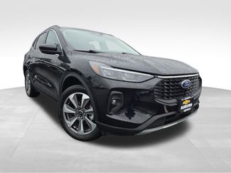 Used 2025 Ford Escape Platinum 360° Tour