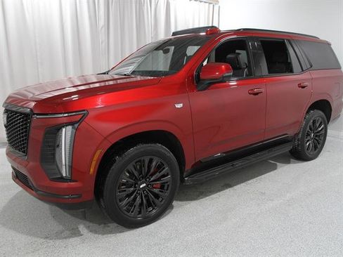 Certified 2025 Cadillac Escalade Sport w/ LPO, ONYX Package image 3