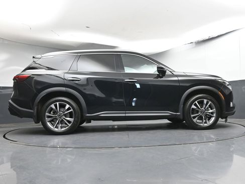 Used 2023 INFINITI QX60 Luxe w/ Cargo Package FWD image 27