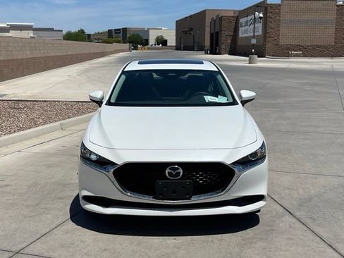 Used 2024 MAZDA MAZDA3 s FWD image 3
