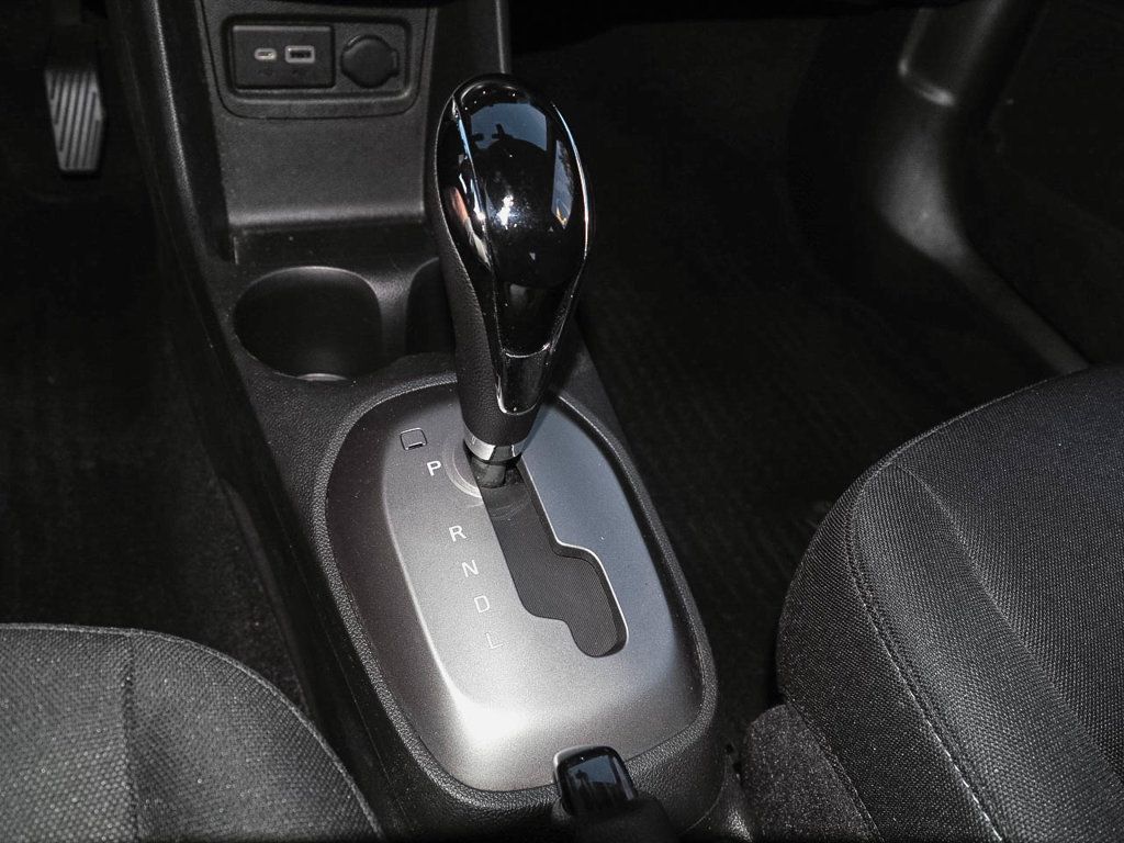Certified 2021 Chevrolet Spark LT w/ Spark Special Edition FWD image 15