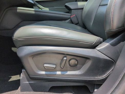 Certified 2025 Ford Explorer Active w/ Active Comfort Package AWD/4WD image 23