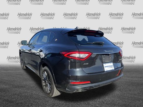 Used 2020 Maserati Levante S GranSport image 9